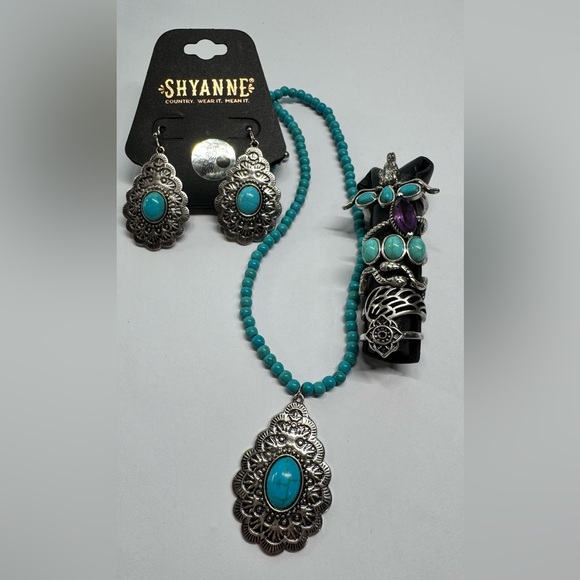 Shyanne Jewelry - Ring size. 7, 8 & 9-Shyanne Turquoise and Silver Jewelry Set